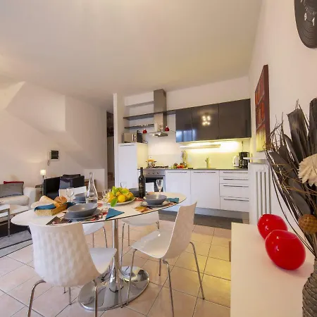 Casa Mastena Vista Appartement *